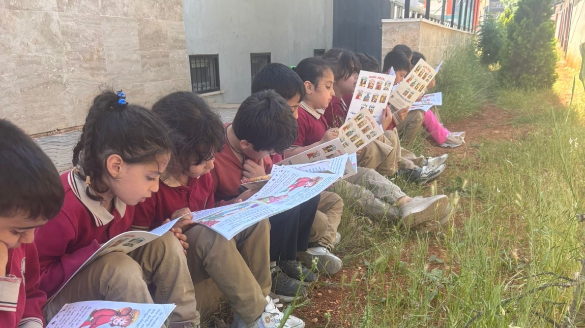 Her Yaşta, Her Yerde OKURYAZAR Bir Nesil!